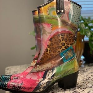 Rain boots